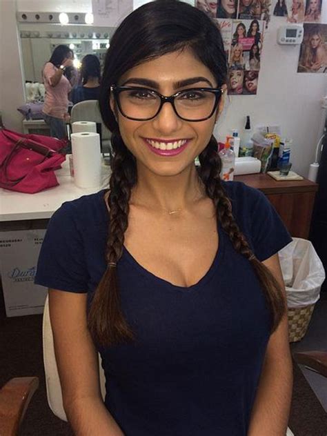 mia khalifa porn hub|Mia Khalifa Porn Videos 